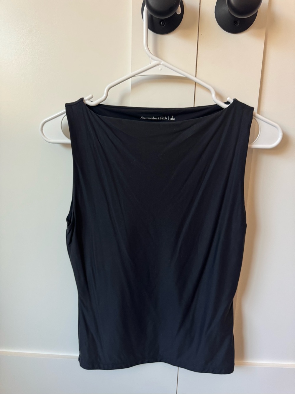Abercrombie & Fitch Black Sleeveless Shell Top